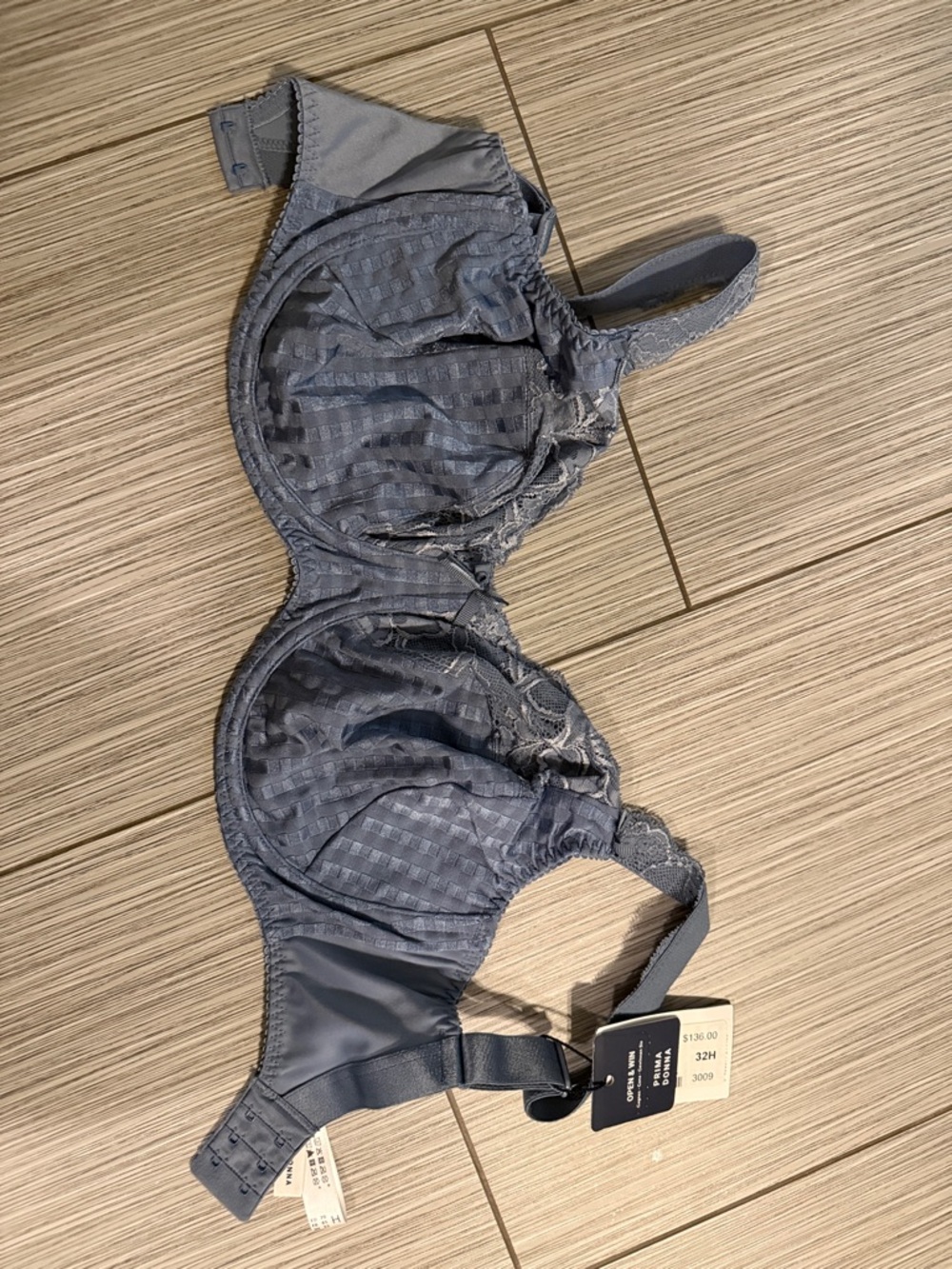 Prima Donna 32H NWT Blue Lace Underwire Bra
